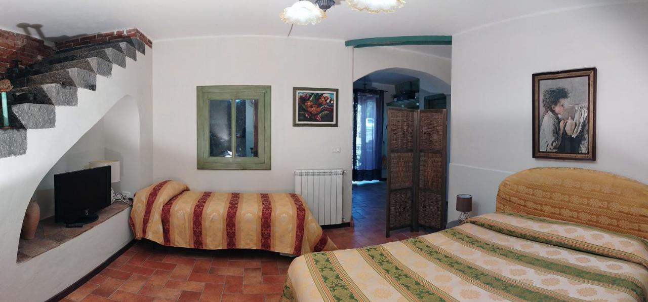 Villa Alessio - Case Vacanza Con Piscina Sull'Etna Puntalazzo Kültér fotó