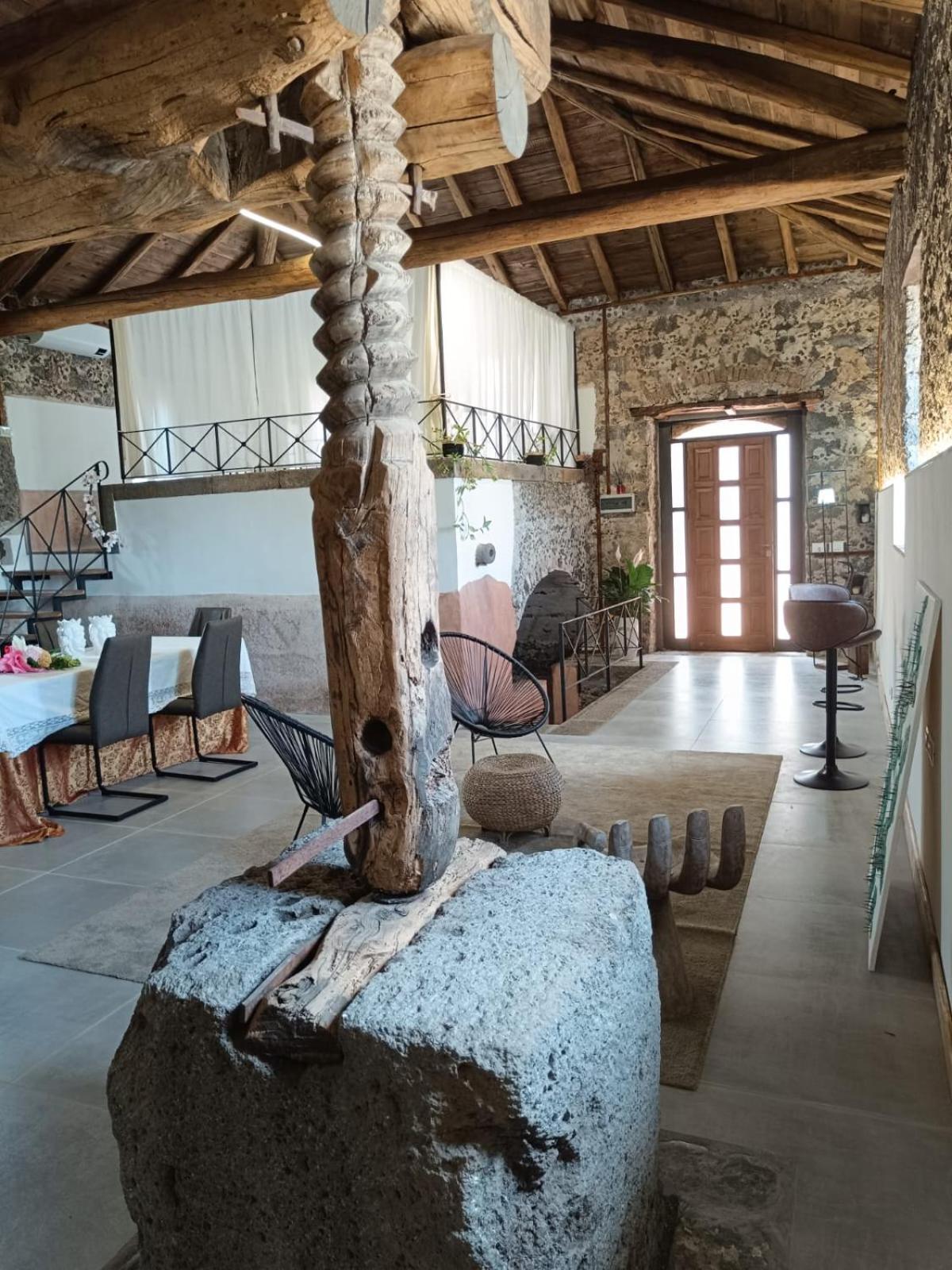Villa Alessio - Case Vacanza Con Piscina Sull'Etna Puntalazzo Kültér fotó