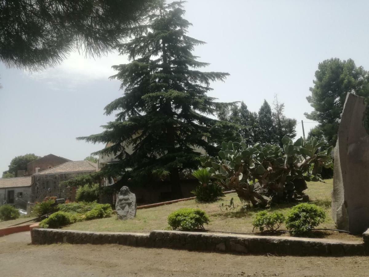 Villa Alessio - Case Vacanza Con Piscina Sull'Etna Puntalazzo Kültér fotó